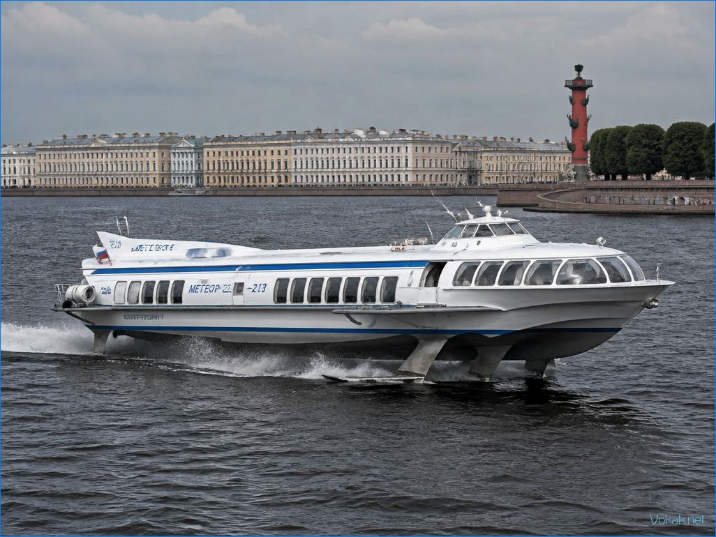 (скоростной, теплоход, комфортная, поездка, исторический) Скоростной теплоход — комфортная поездка в исторический Кронштадт